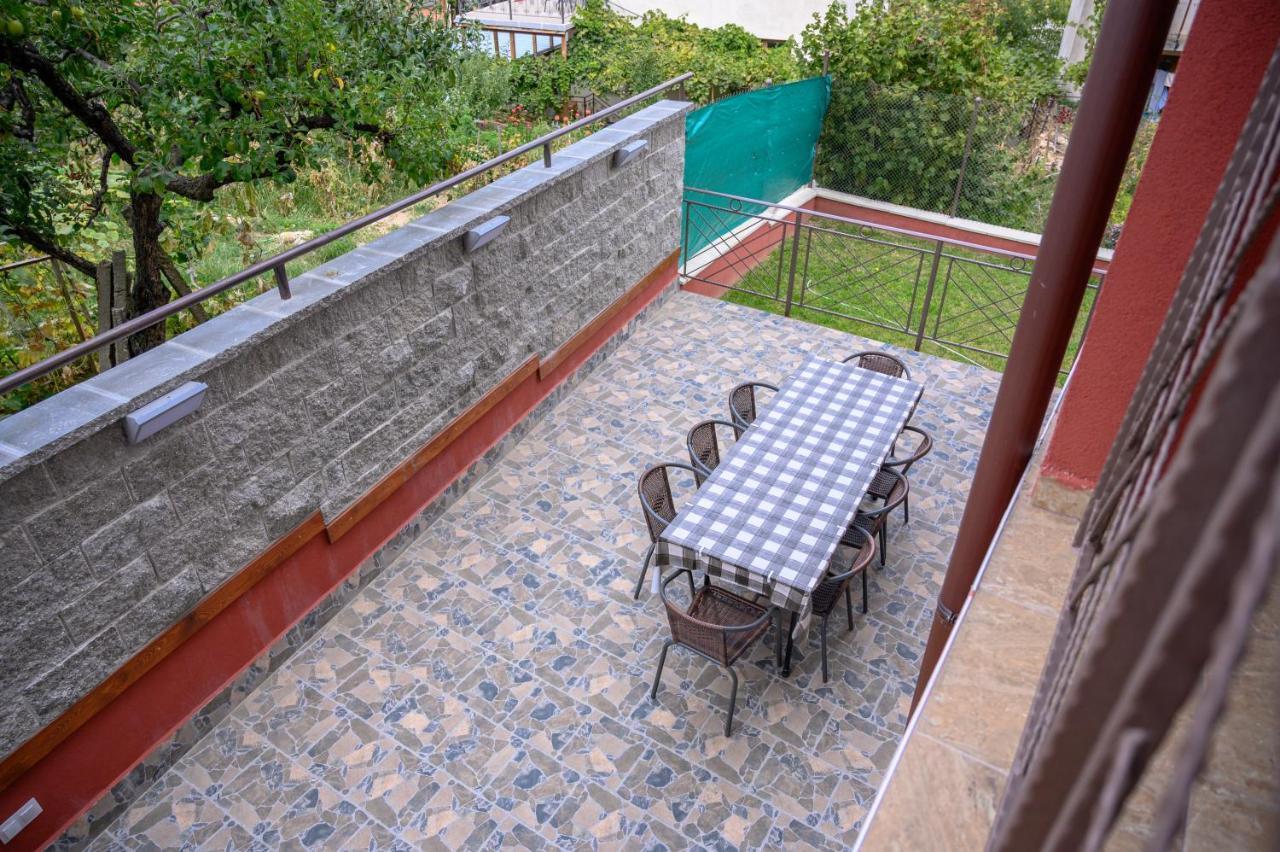 Къща За Гости „Жоро И Дани “ Villa Sapareva Banya Ngoại thất bức ảnh