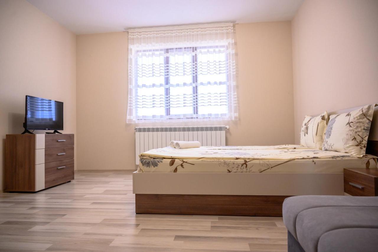 Къща За Гости „Жоро И Дани “ Villa Sapareva Banya Ngoại thất bức ảnh