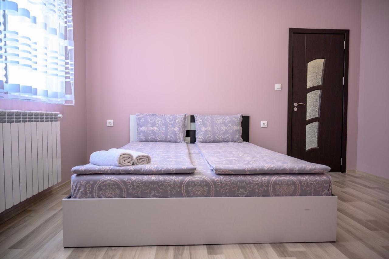 Къща За Гости „Жоро И Дани “ Villa Sapareva Banya Ngoại thất bức ảnh