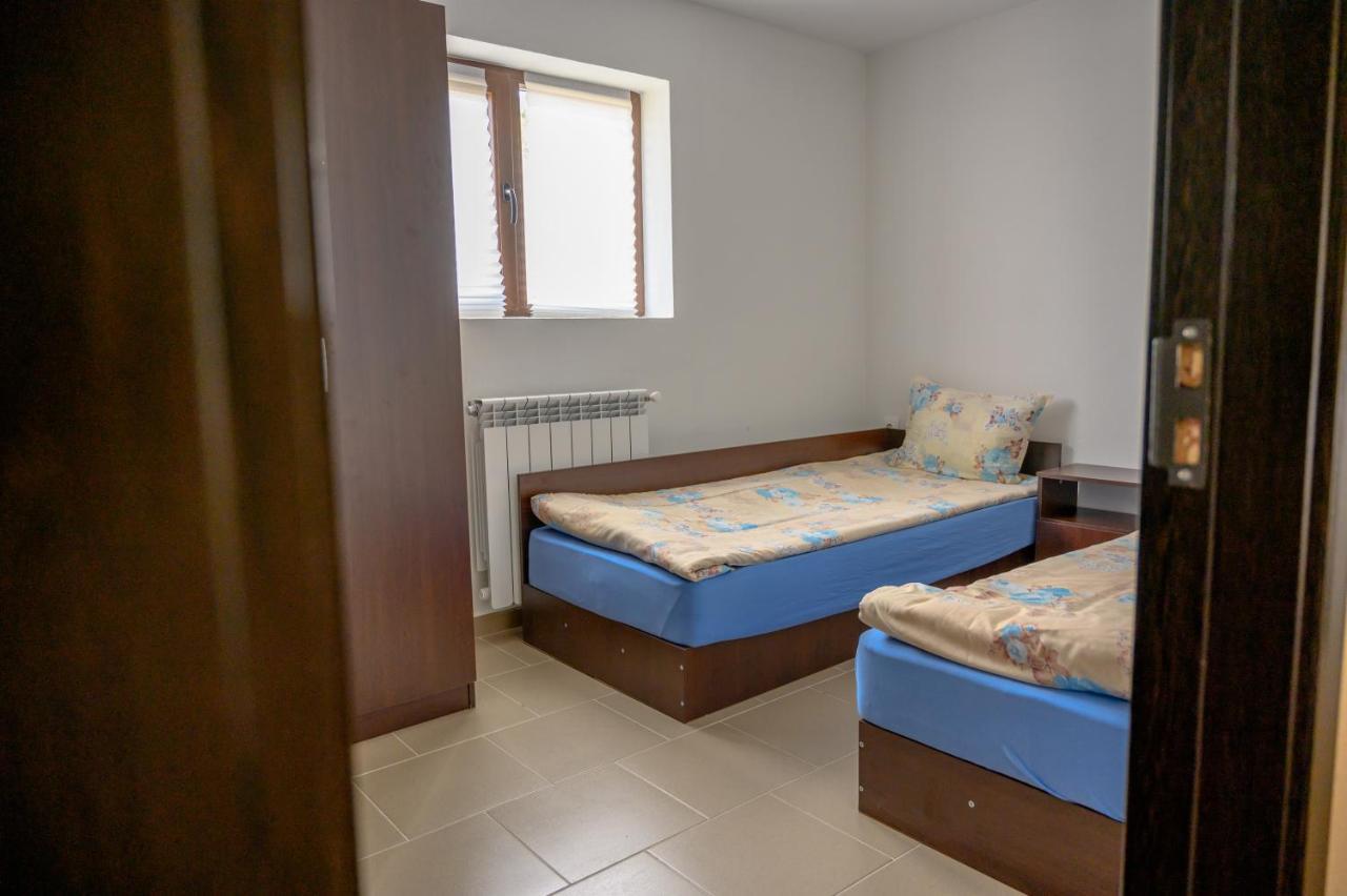 Къща За Гости „Жоро И Дани “ Villa Sapareva Banya Ngoại thất bức ảnh