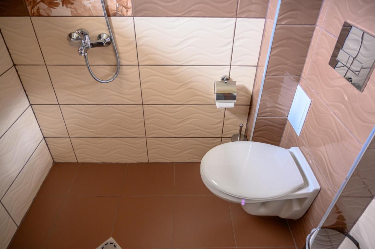 Къща За Гости „Жоро И Дани “ Villa Sapareva Banya Ngoại thất bức ảnh