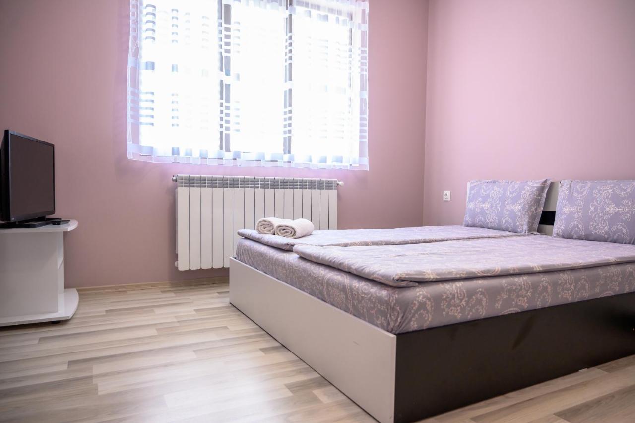 Къща За Гости „Жоро И Дани “ Villa Sapareva Banya Ngoại thất bức ảnh