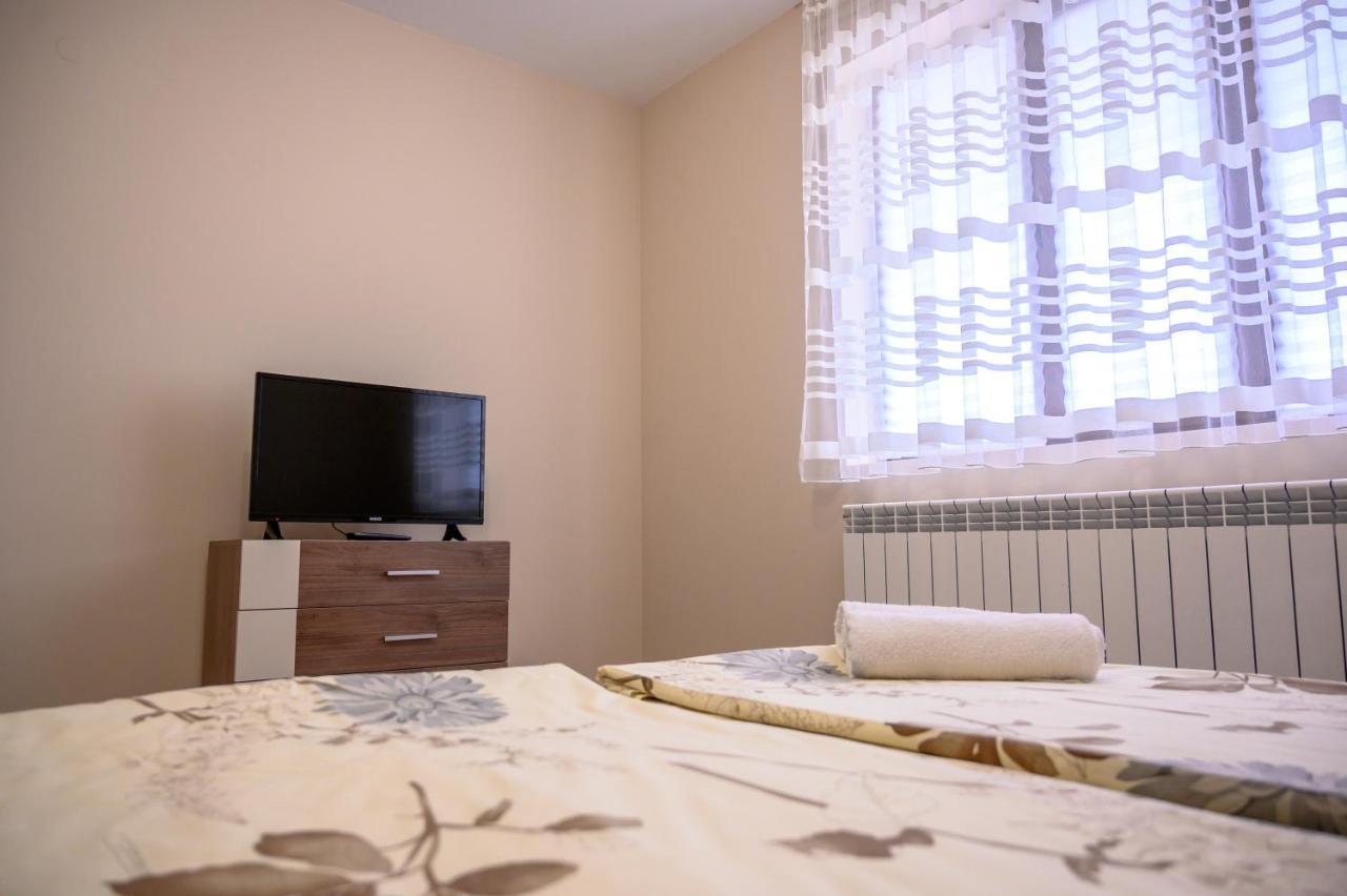 Къща За Гости „Жоро И Дани “ Villa Sapareva Banya Ngoại thất bức ảnh