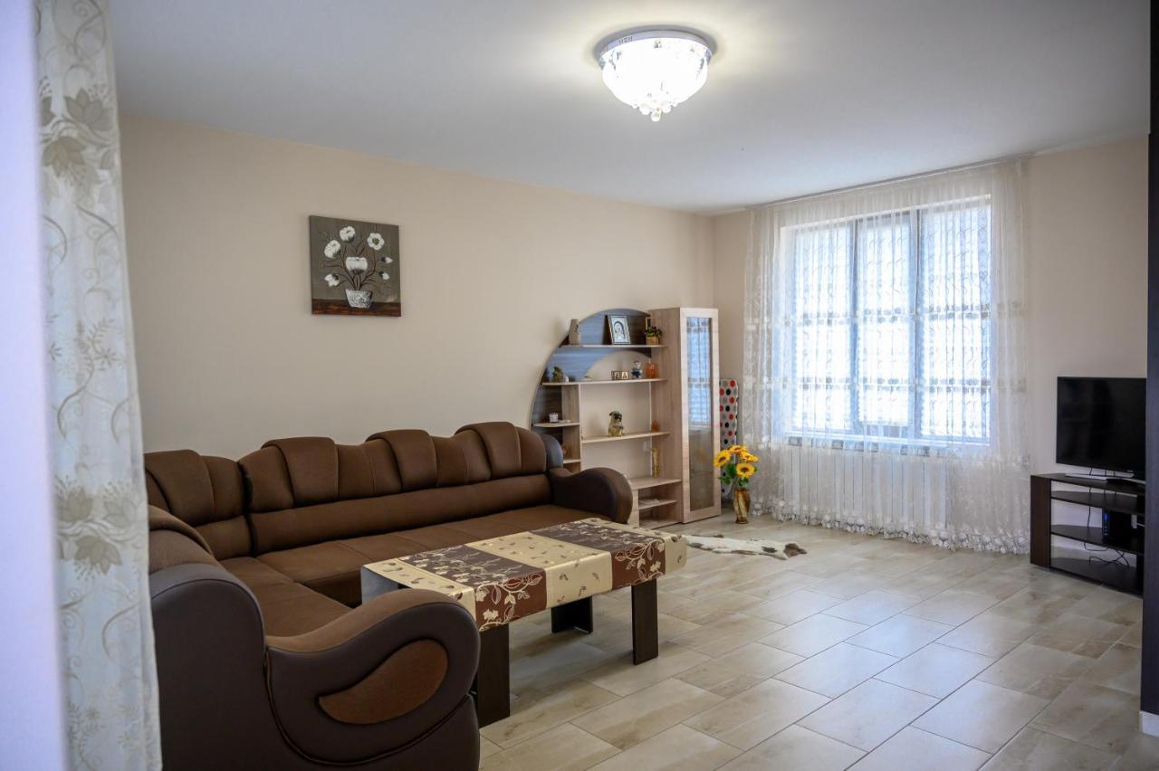 Къща За Гости „Жоро И Дани “ Villa Sapareva Banya Ngoại thất bức ảnh