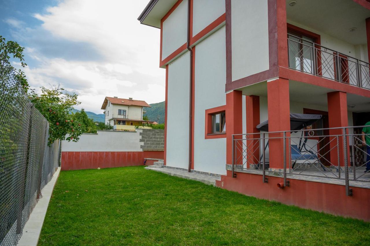 Къща За Гости „Жоро И Дани “ Villa Sapareva Banya Ngoại thất bức ảnh